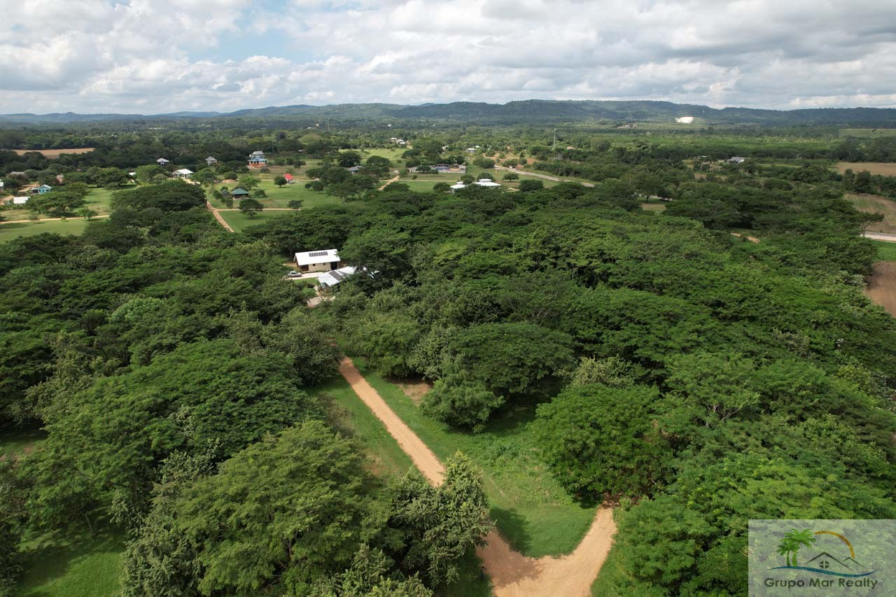 Belize Land For Sale in Santa Familia Cayo