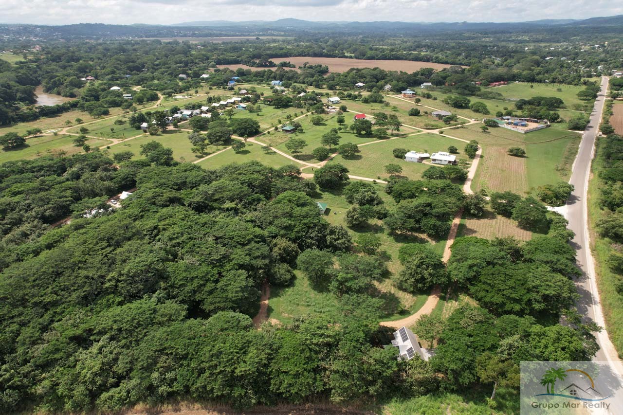 Belize Land For Sale in Santa Familia Cayo
