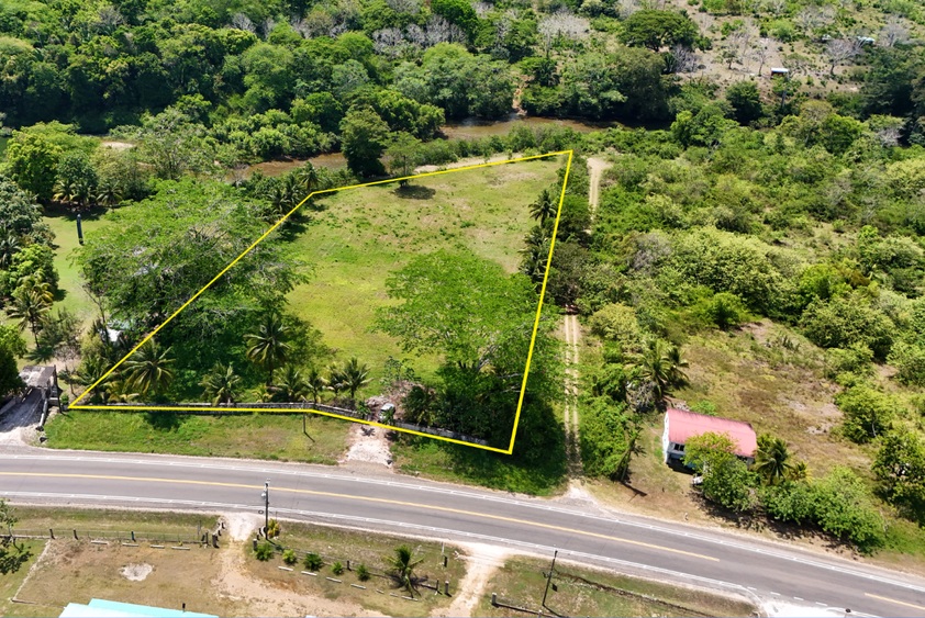 3.417 Acres For Sale in Ontario Cayo District