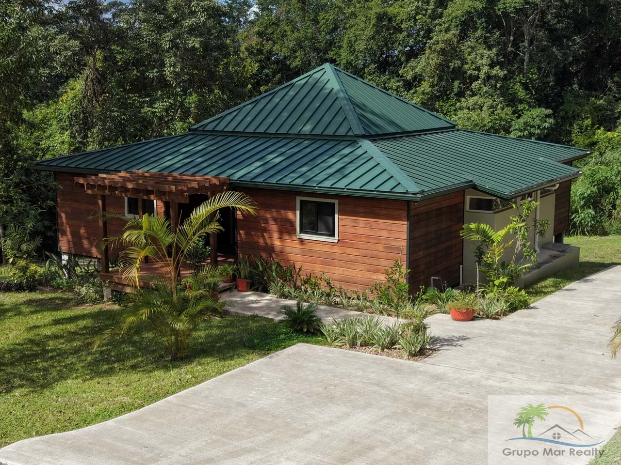 Belize Home For Sale