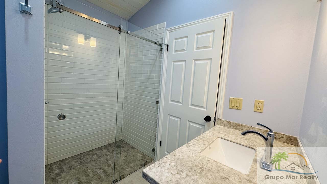 Belize Home For Sale 