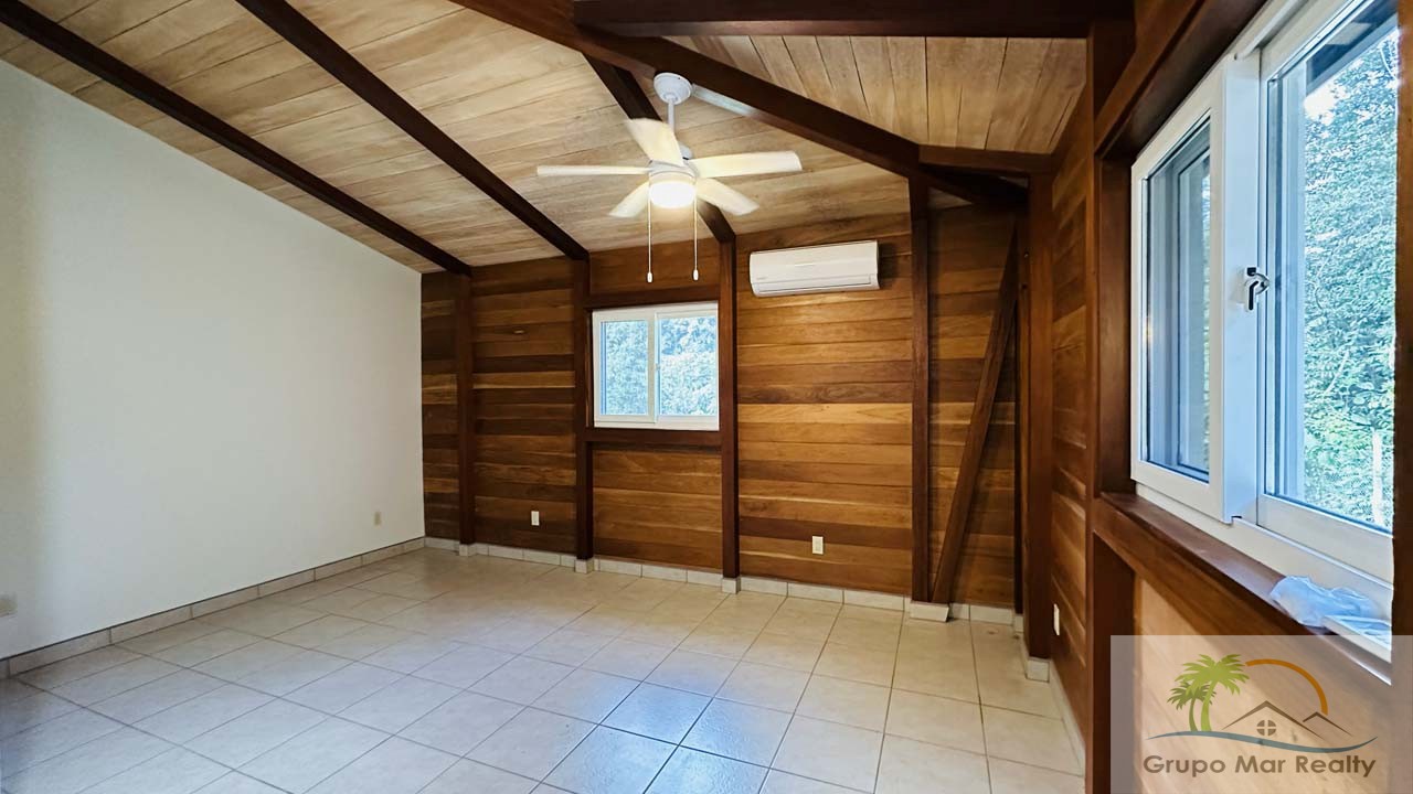 Belize Home For Sale 