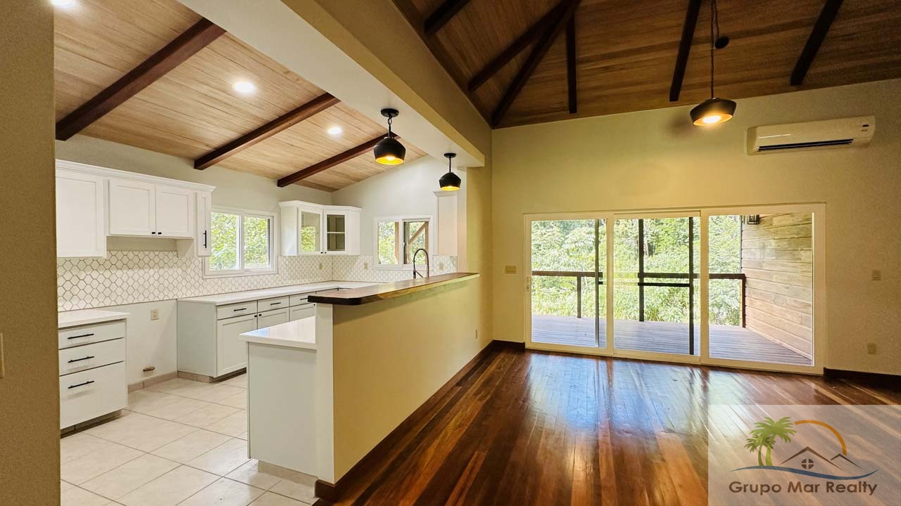 Belize Home For Sale 
