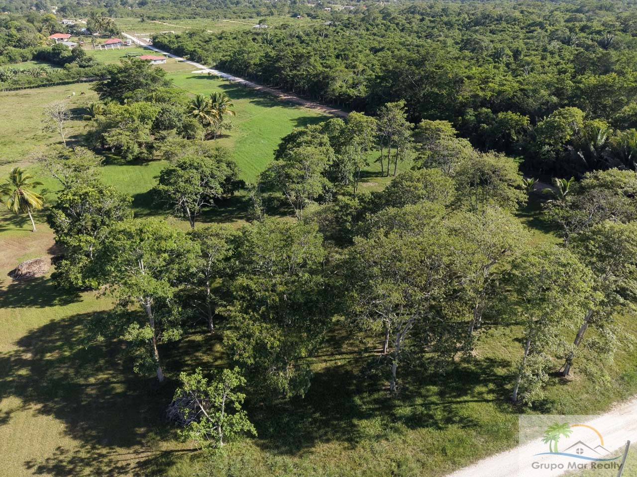 Belize 6.9 Acres in Santa Familia Cayo Near San Ignacio